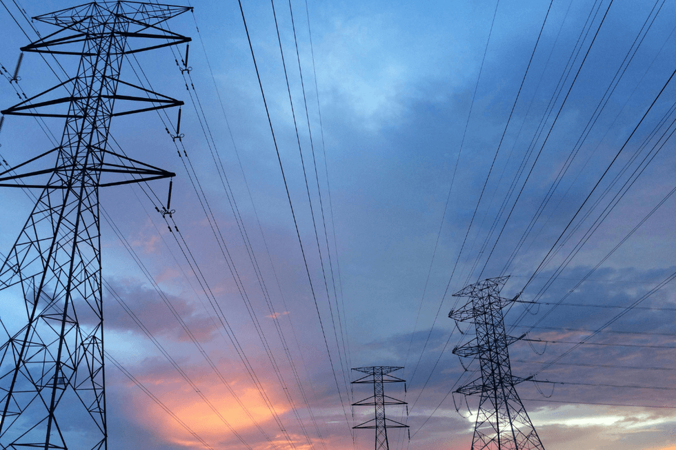 Pakistan’s power generation falls 20% short of target in August
