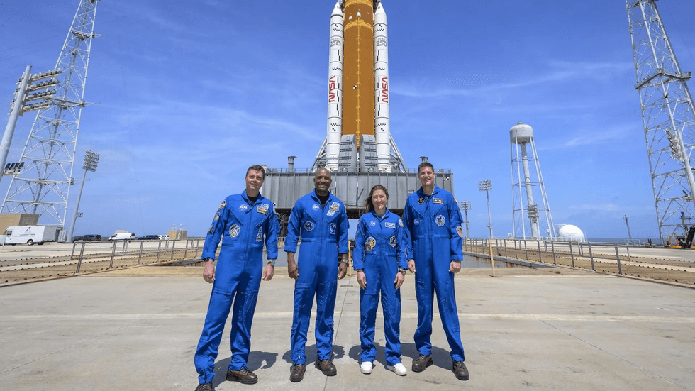 Astronauts begin NASA lunar mission after climactic blast-off