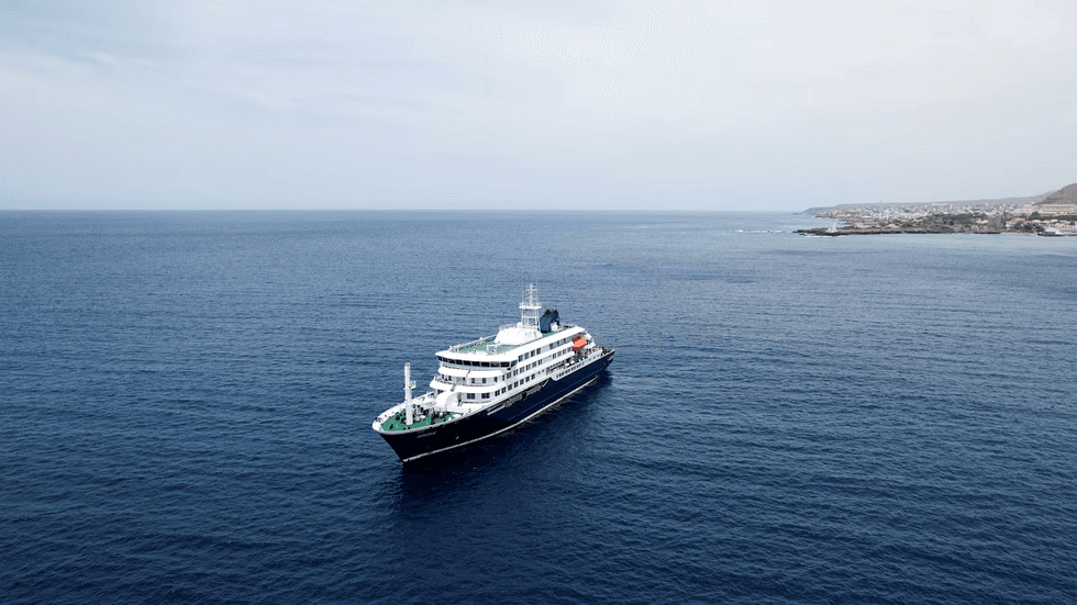 WHO keeps hantavirus outbreak risk assessment at ‘low’ as cruise ship nears Rotterdam
