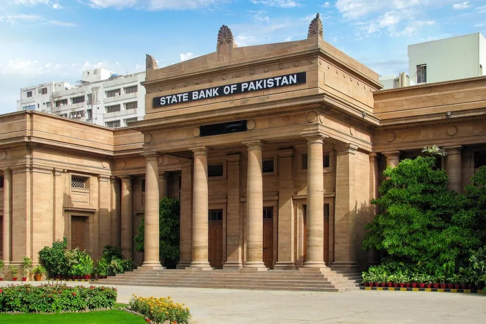 Pakistan bank deposits hit record PKR37.88 trillion in April