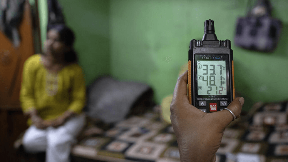 'Unbearable': Tracking heat in one of New Delhi's poorest areas