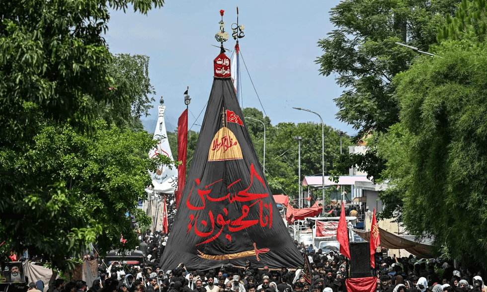 PEMRA suspends Geo News for 15 days over Muharram documentary, channel apologizes